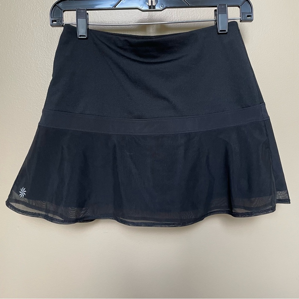 Athleta tennis skirt black athletic skirt mesh built in shorts size xxs